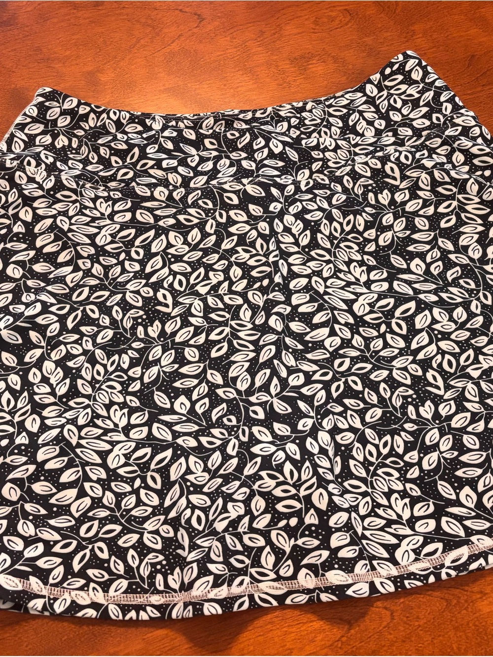 Blue Leaf-Print Mini Skort